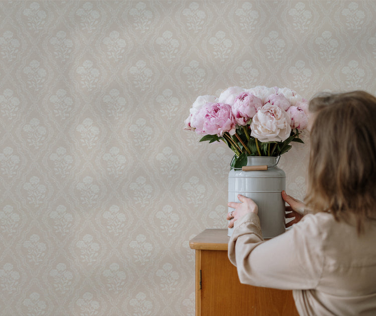 Victorian Bloom in Tan