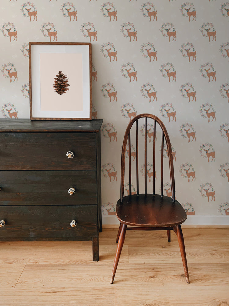 Fawn Wreath On Cream Wallpaper