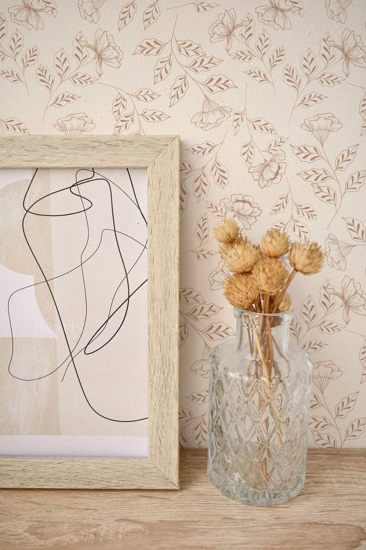 Ella Wallpaper (Cream) from The Wynona Collection